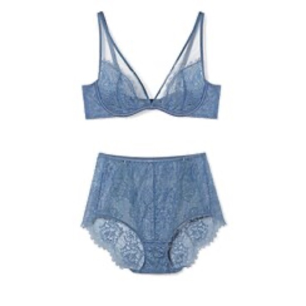 NEW Soma Breathtaking Unlined Plunge Bra Lace Satin Blue 32D NWT - Picture 2 of 6